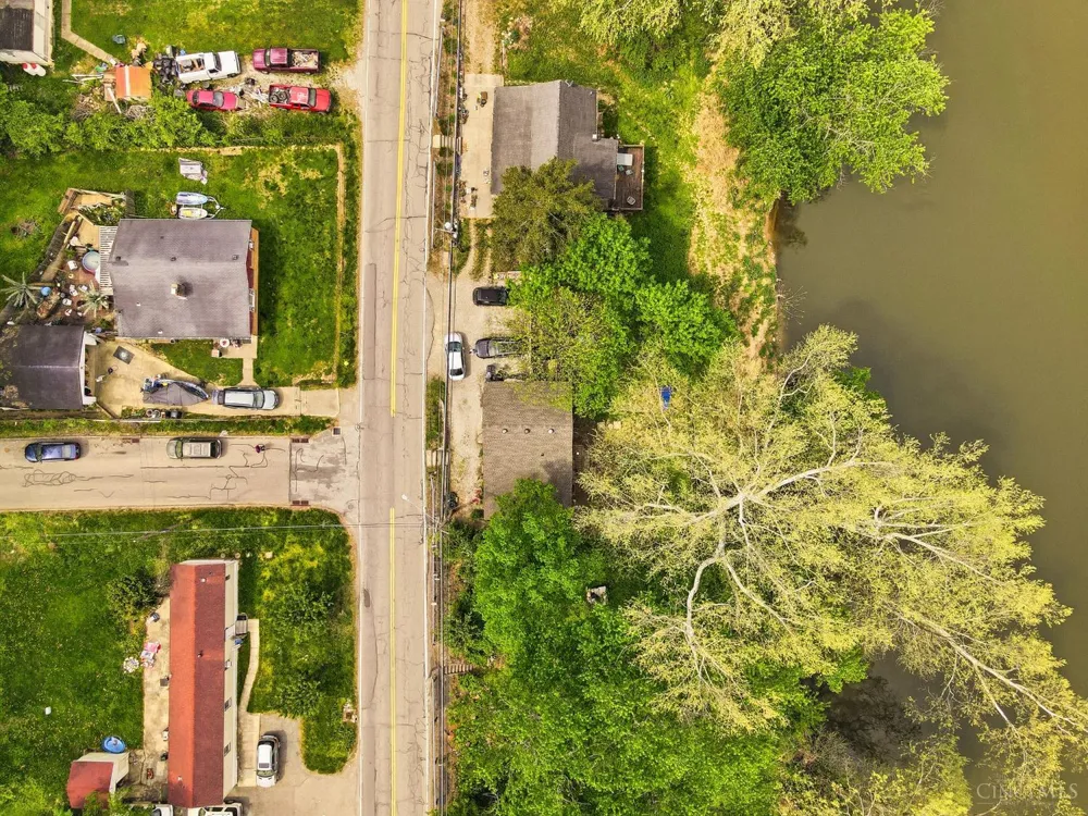 5067 E Miami River Road Miami, OH 45002