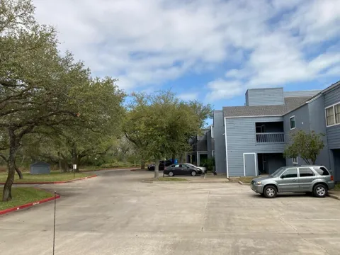 209 209 Forest Hills ##228