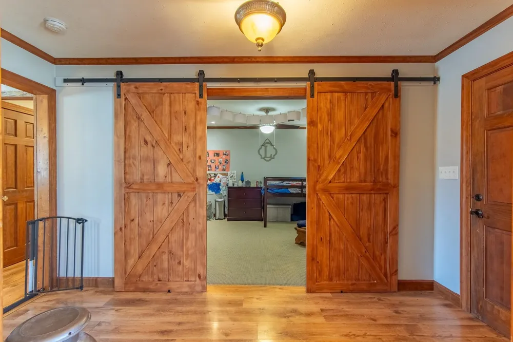 255 EASLEY LOOP Savannah, TN 38372