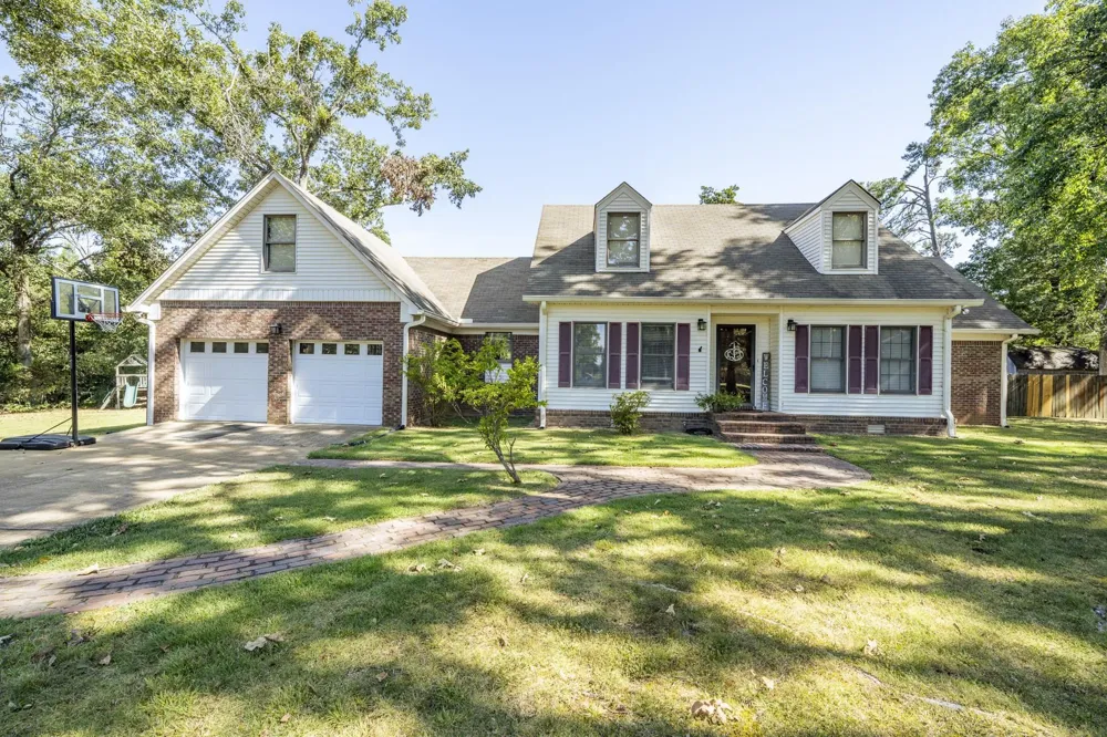 255 EASLEY LOOP Savannah, TN 38372