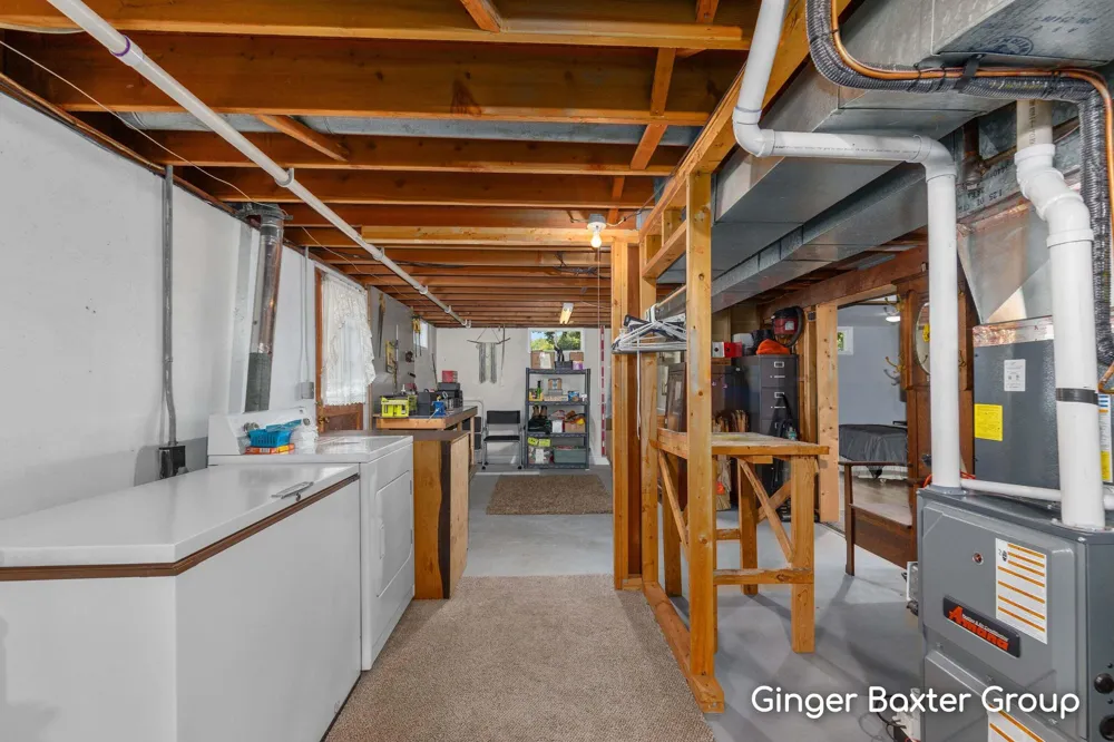 5035 Barry Street Blendon Township, MI 49426