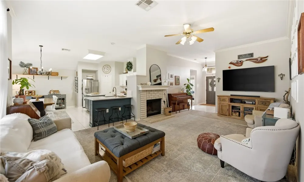 7709 Jim Wells Drive Corpus Christi, TX 78413