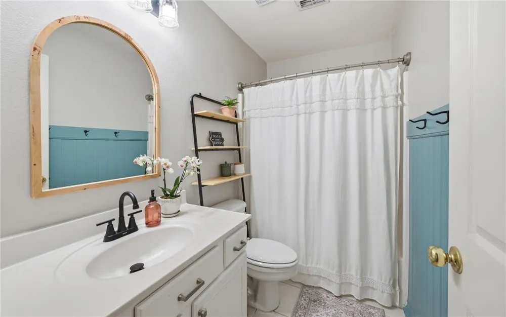 7709 Jim Wells Drive Corpus Christi, TX 78413