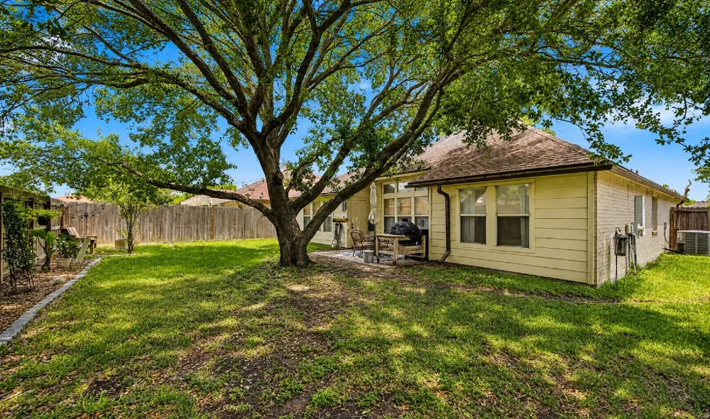 7709 Jim Wells Drive Corpus Christi, TX 78413