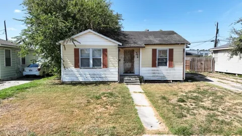 3613 Mimosa Drive