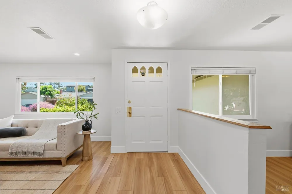 1889 Lindo Street Benicia, CA 94510