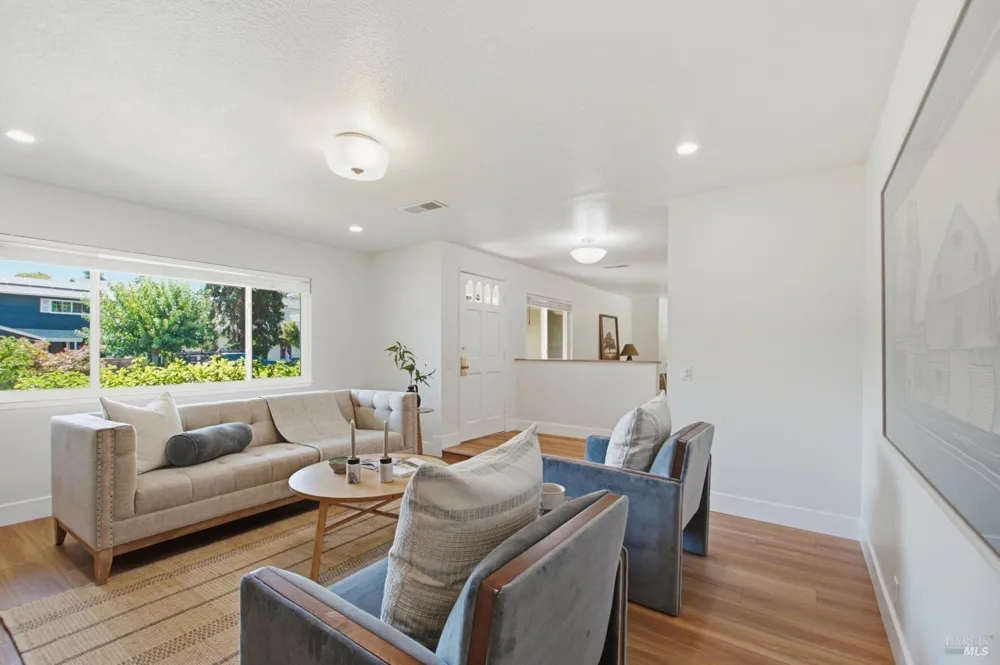 1889 Lindo Street Benicia, CA 94510