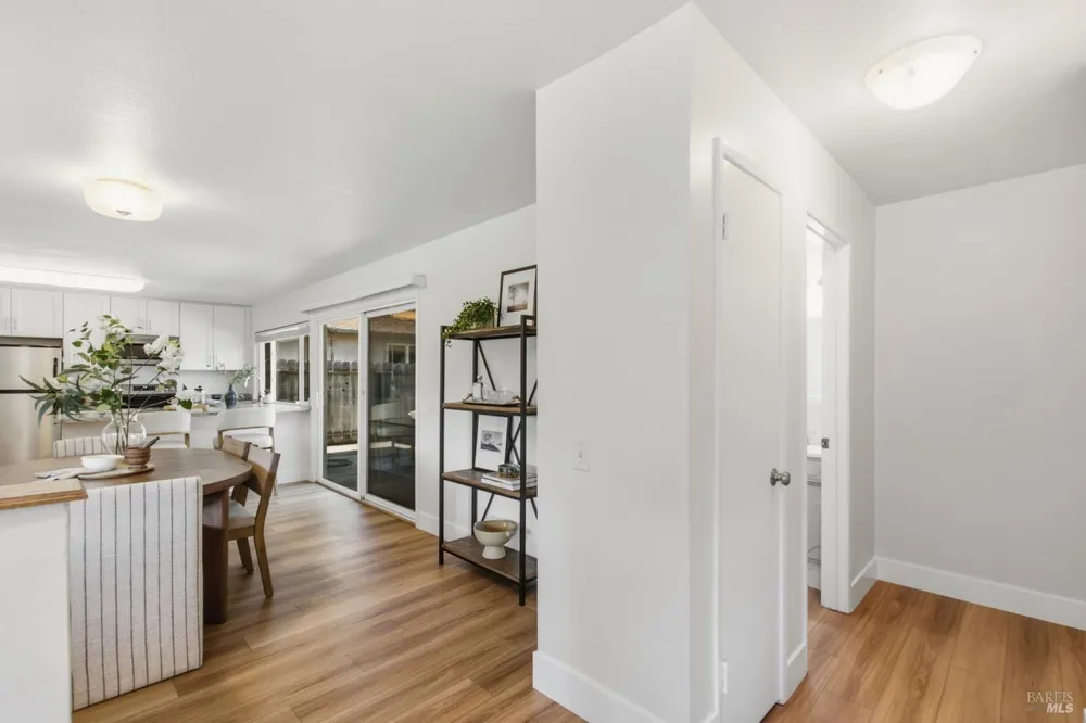 1889 Lindo Street Benicia, CA 94510