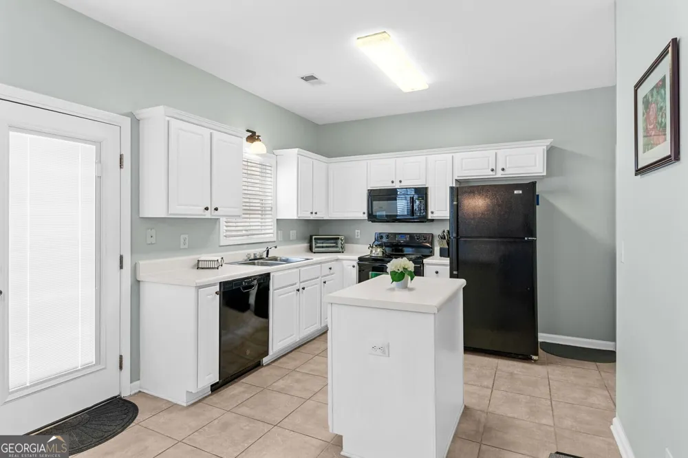 3402 Town Square DR NW Kennesaw, GA 30144