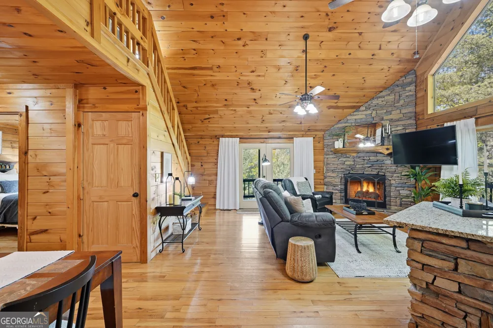 288 Kim Bolton DR Morganton, GA 30560