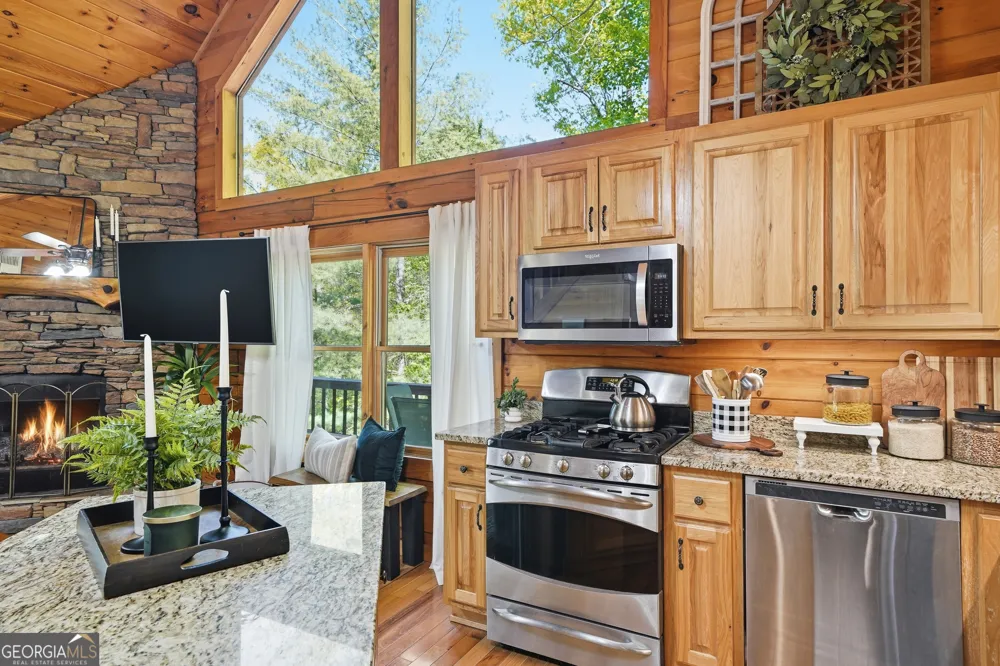 288 Kim Bolton DR Morganton, GA 30560