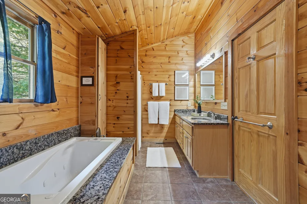 288 Kim Bolton DR Morganton, GA 30560