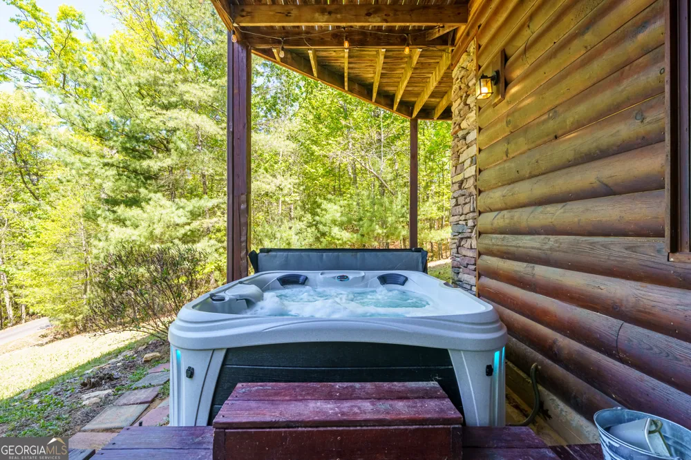 288 Kim Bolton DR Morganton, GA 30560