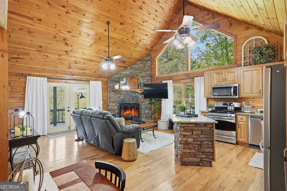 288 Kim Bolton DR Morganton, GA 30560