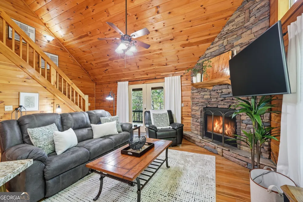 288 Kim Bolton DR Morganton, GA 30560