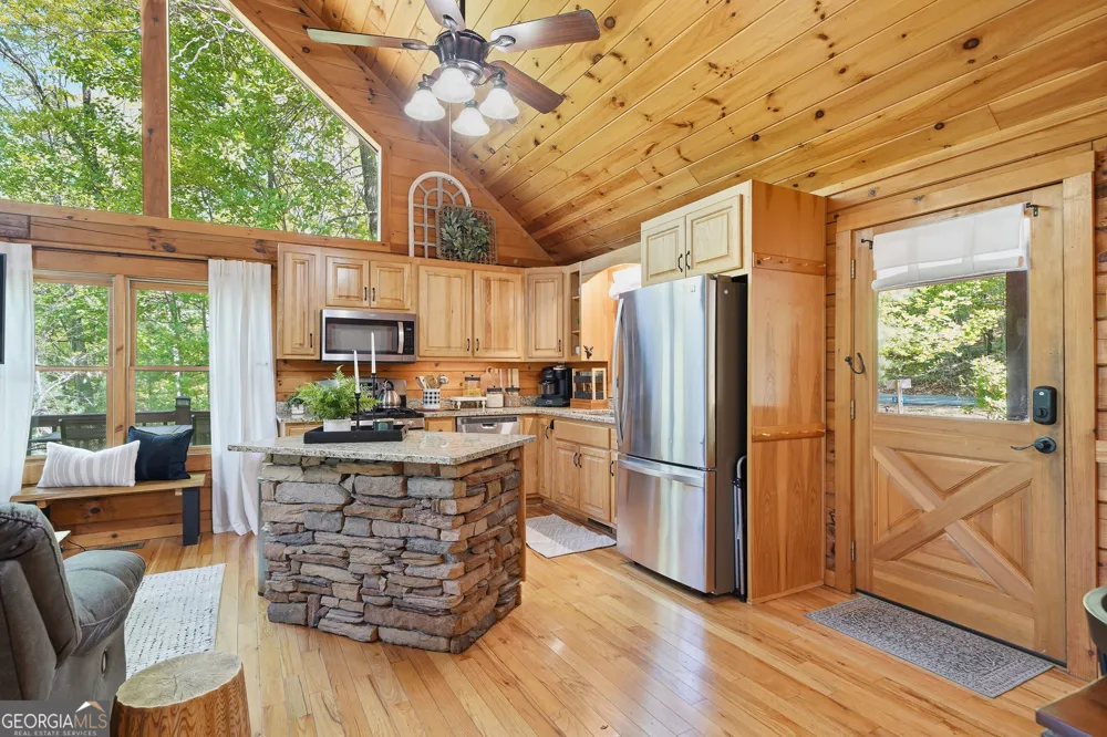 288 Kim Bolton DR Morganton, GA 30560