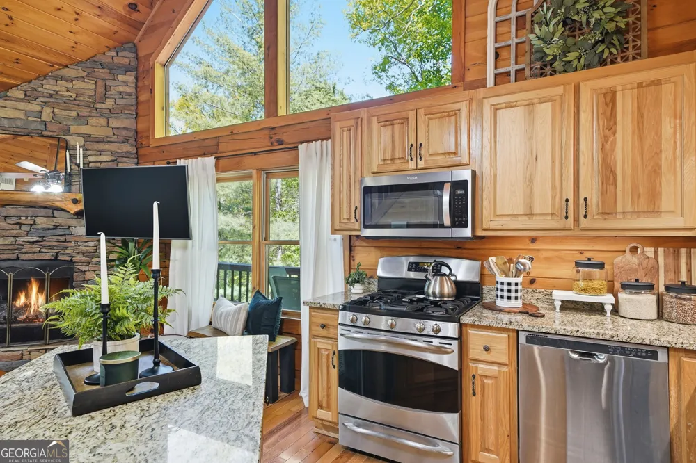 288 Kim Bolton DR Morganton, GA 30560