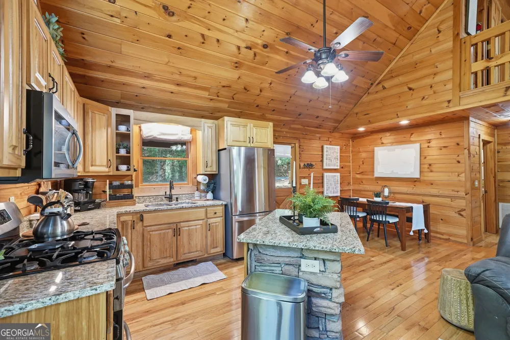 288 Kim Bolton DR Morganton, GA 30560