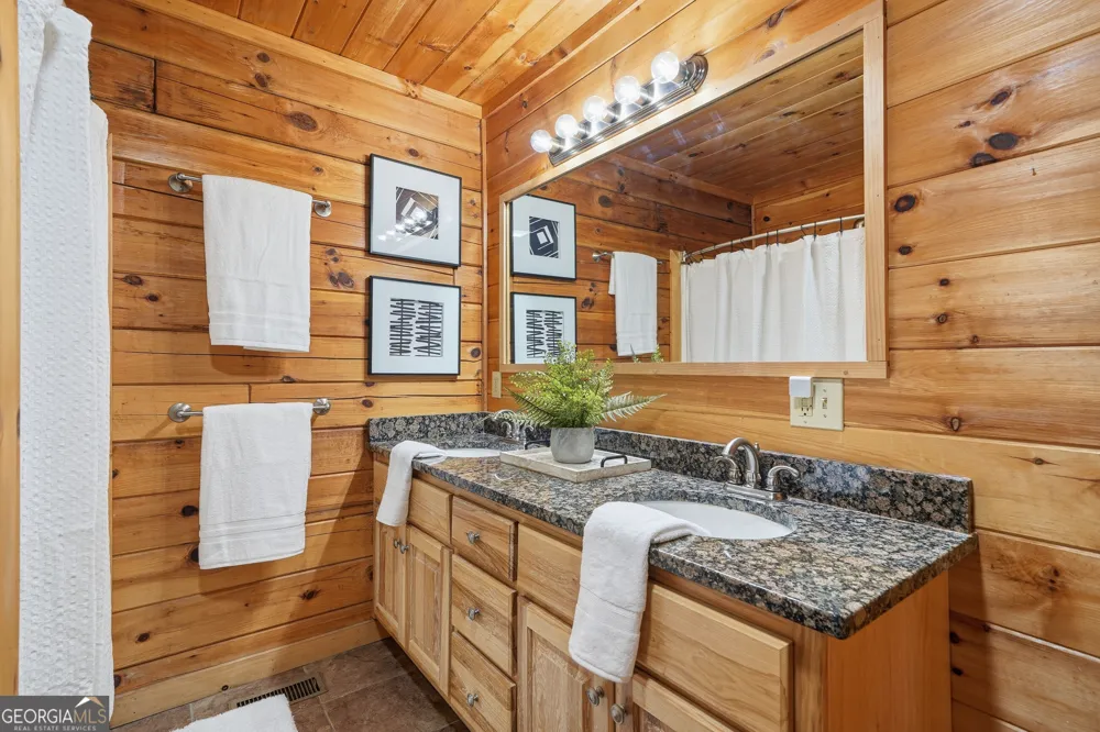 288 Kim Bolton DR Morganton, GA 30560