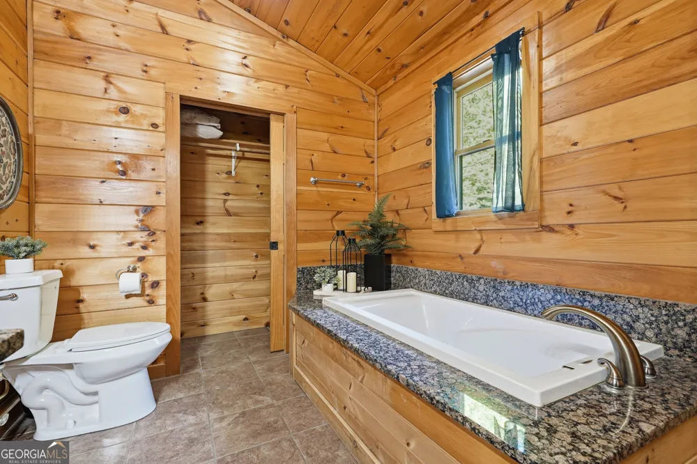 288 Kim Bolton DR Morganton, GA 30560