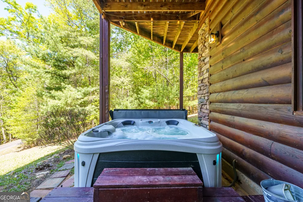288 Kim Bolton DR Morganton, GA 30560
