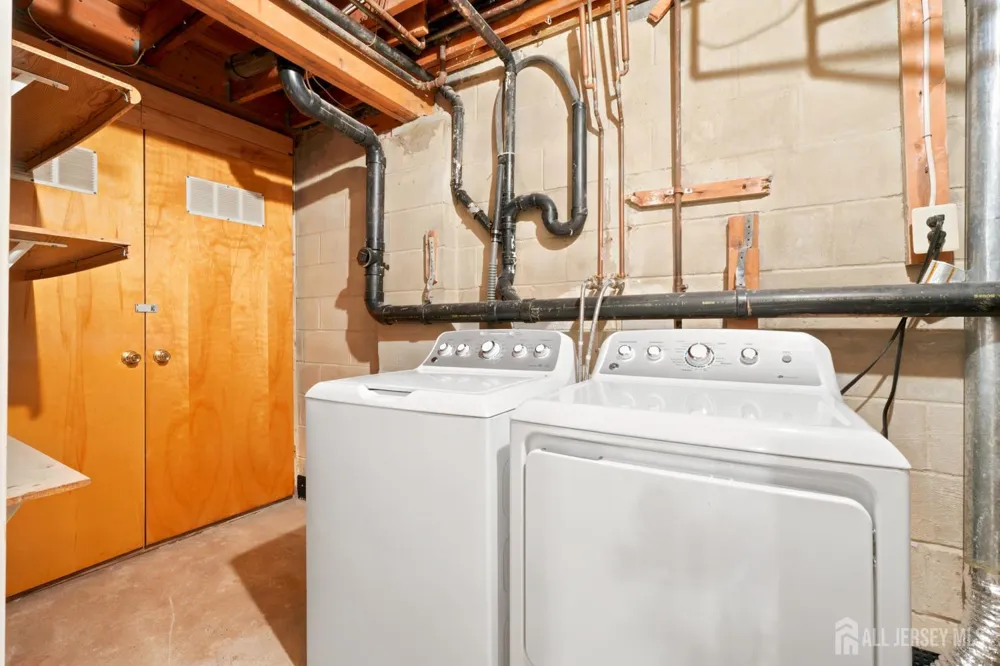 103 Peach Street Avenel, NJ 07001