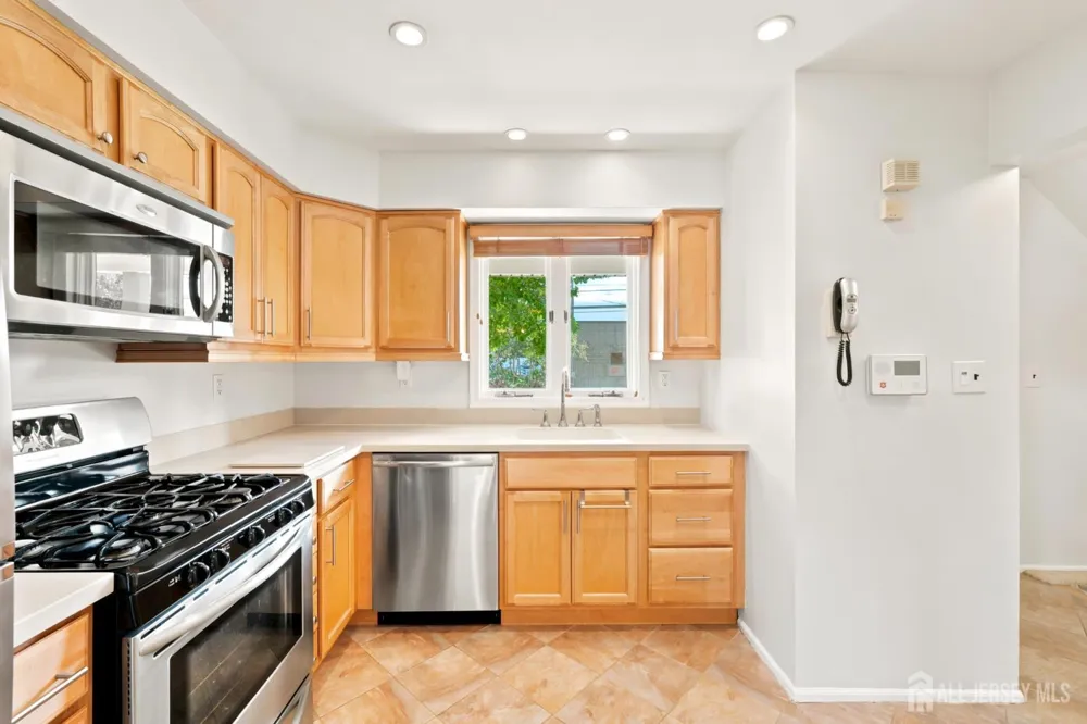 103 Peach Street Avenel, NJ 07001