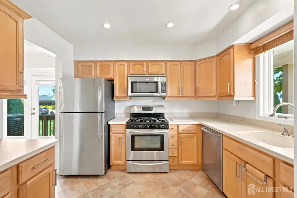 103 Peach Street Avenel, NJ 07001