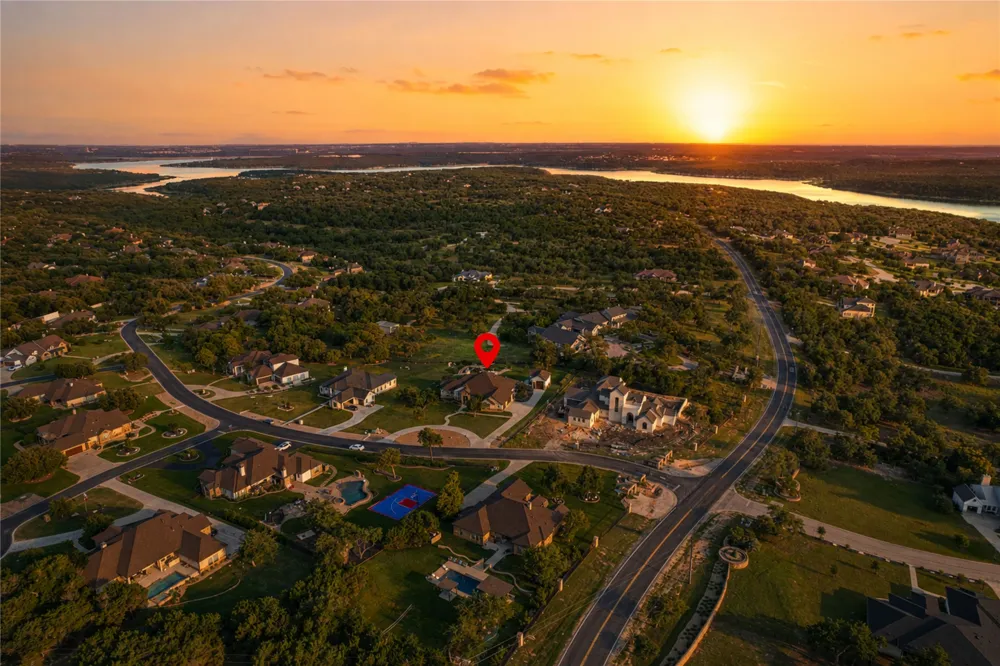 104 Highland Spring Lane Georgetown, TX 78633