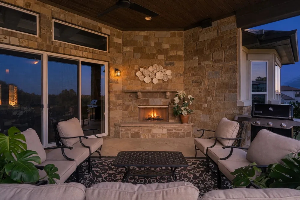 104 Highland Spring Lane Georgetown, TX 78633