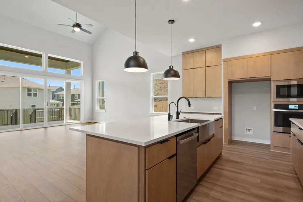 600 Lariat Loop Liberty Hill, TX 78642