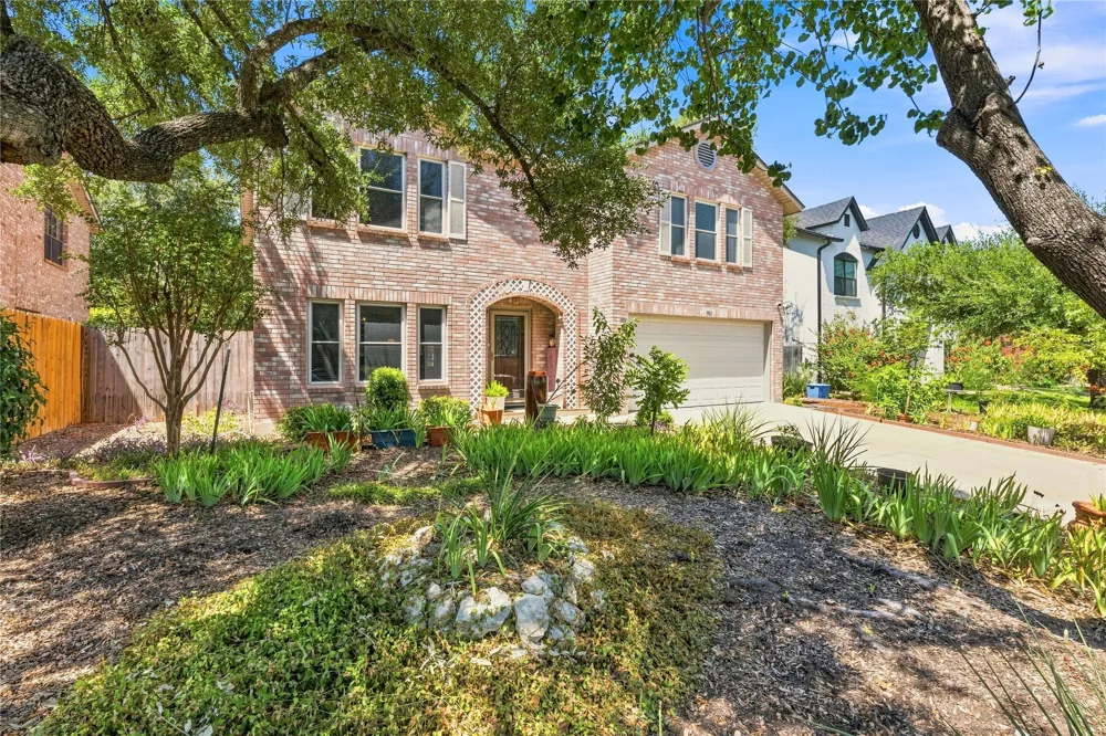 901 Dogwood Trail Cedar Park, TX 78613