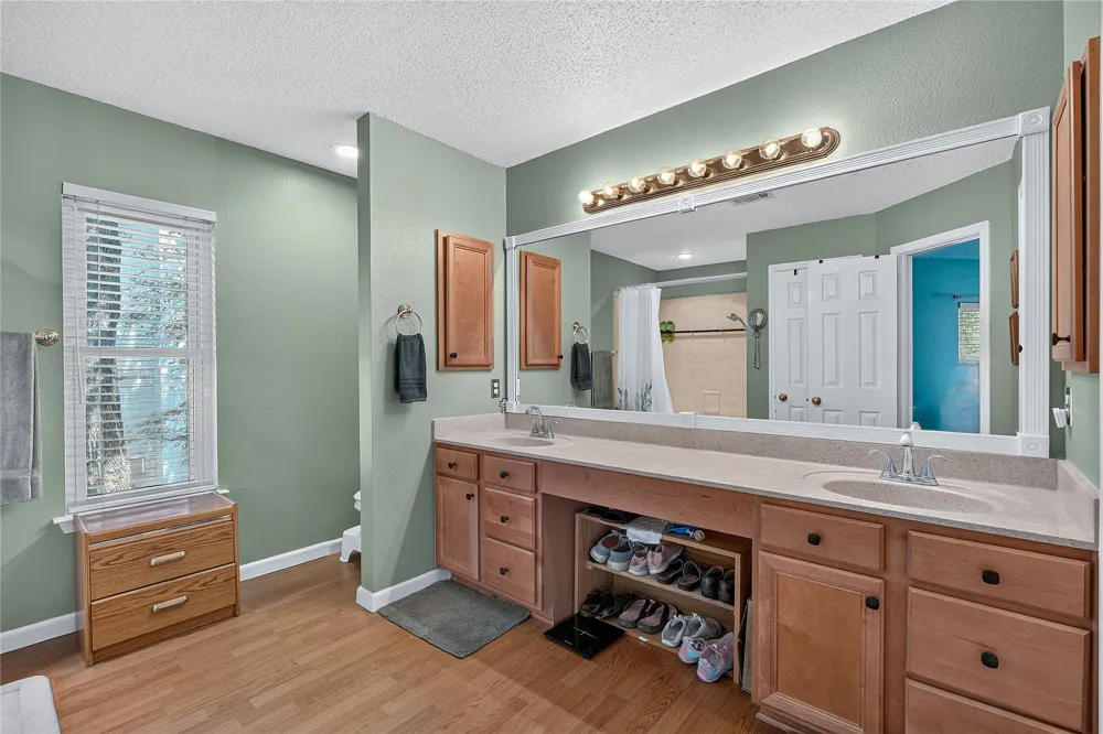 901 Dogwood Trail Cedar Park, TX 78613