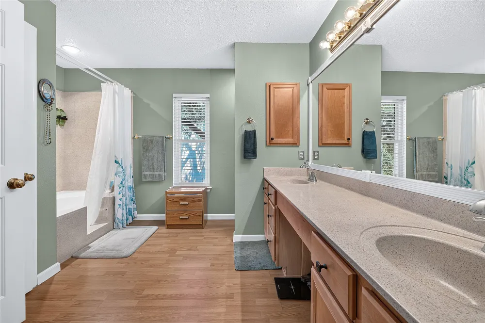 901 Dogwood Trail Cedar Park, TX 78613