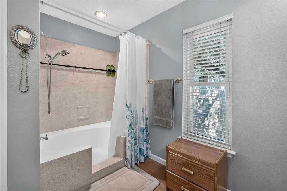 901 Dogwood Trail Cedar Park, TX 78613
