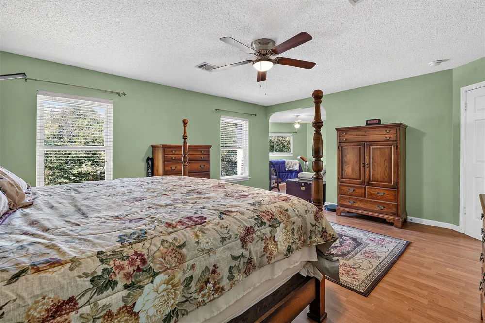 901 Dogwood Trail Cedar Park, TX 78613
