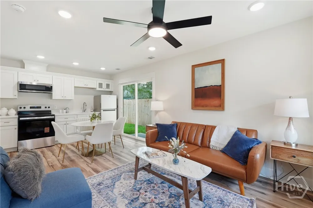 204 Bruce Street Savannah, GA 31406