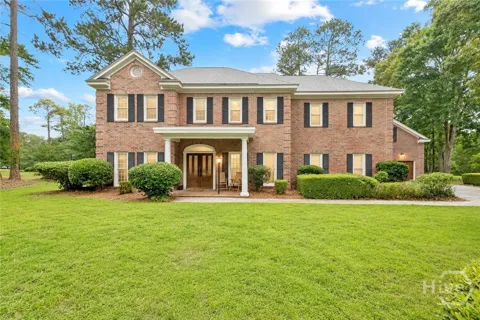 3 Pine Lakes Point