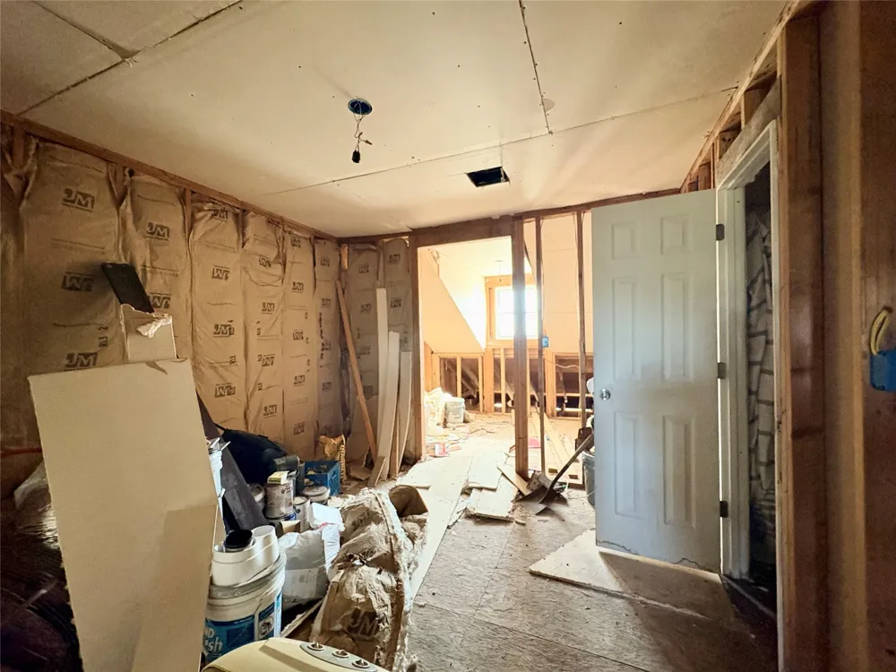 448 Norwood Drive Woodway, TX 76712