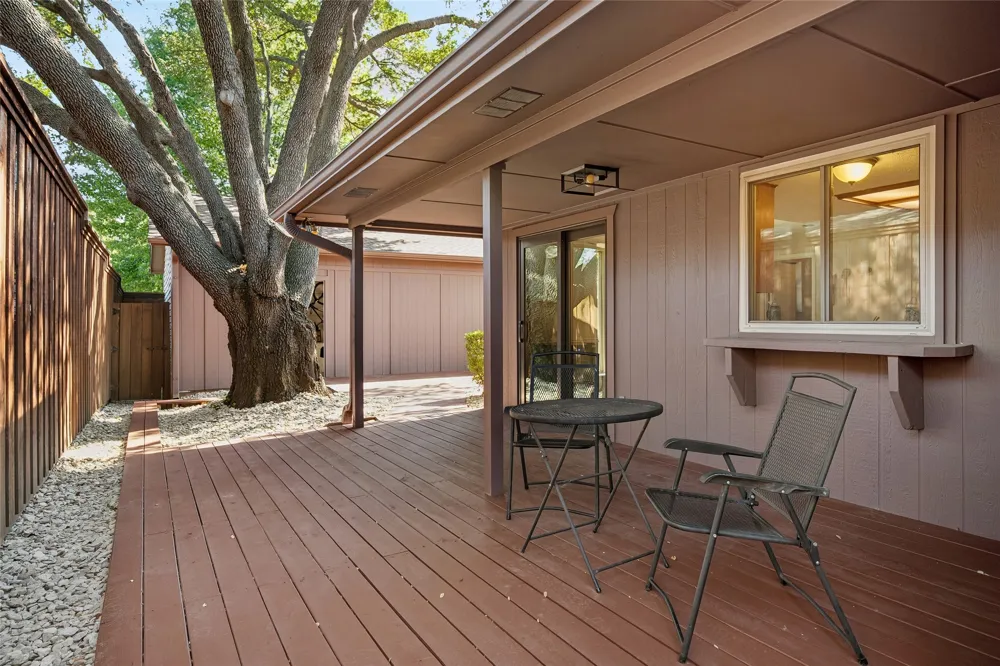 1105 Wood Creek Circle Flower Mound, TX 75028