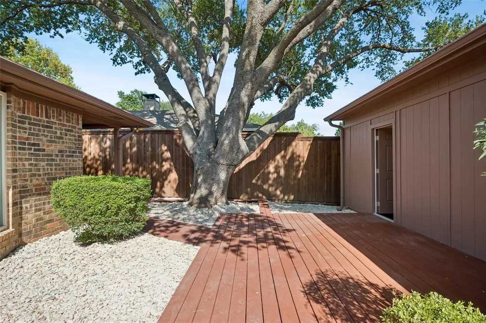 1105 Wood Creek Circle Flower Mound, TX 75028