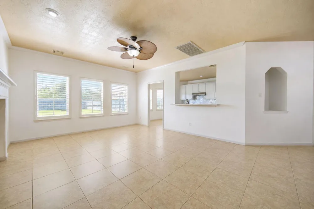 15407 Downford Drive Tomball, TX 77377