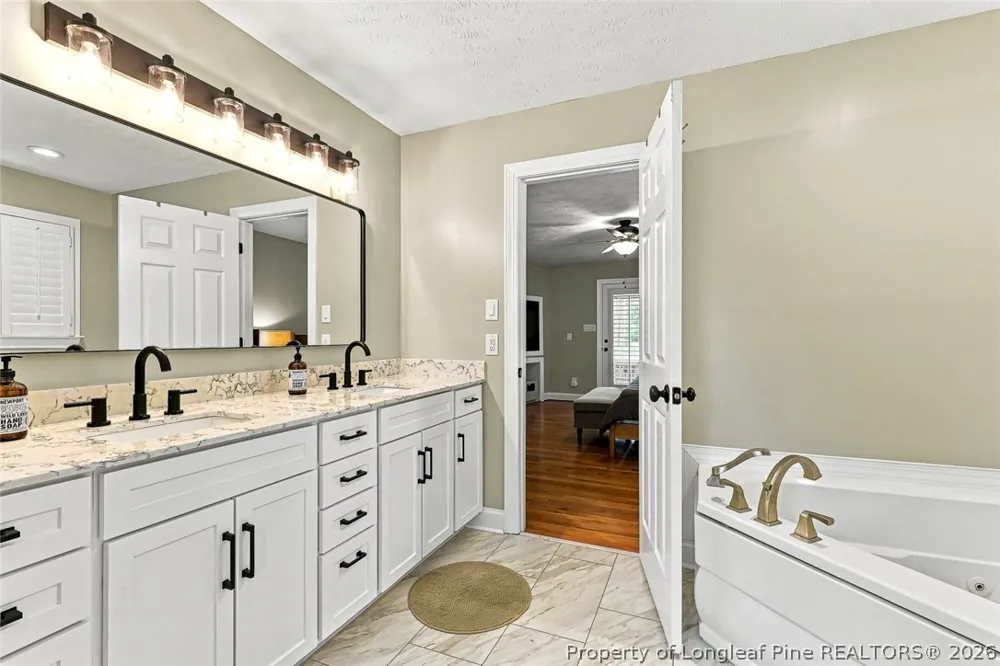 8437 Lancaz Way Linden, NC 28356
