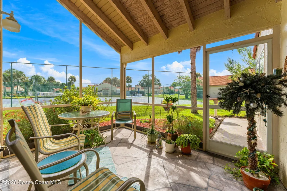 729 Green Valley Lane Melbourne, FL 32940