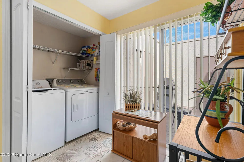 729 Green Valley Lane Melbourne, FL 32940