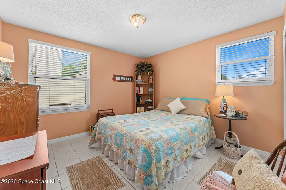729 Green Valley Lane Melbourne, FL 32940