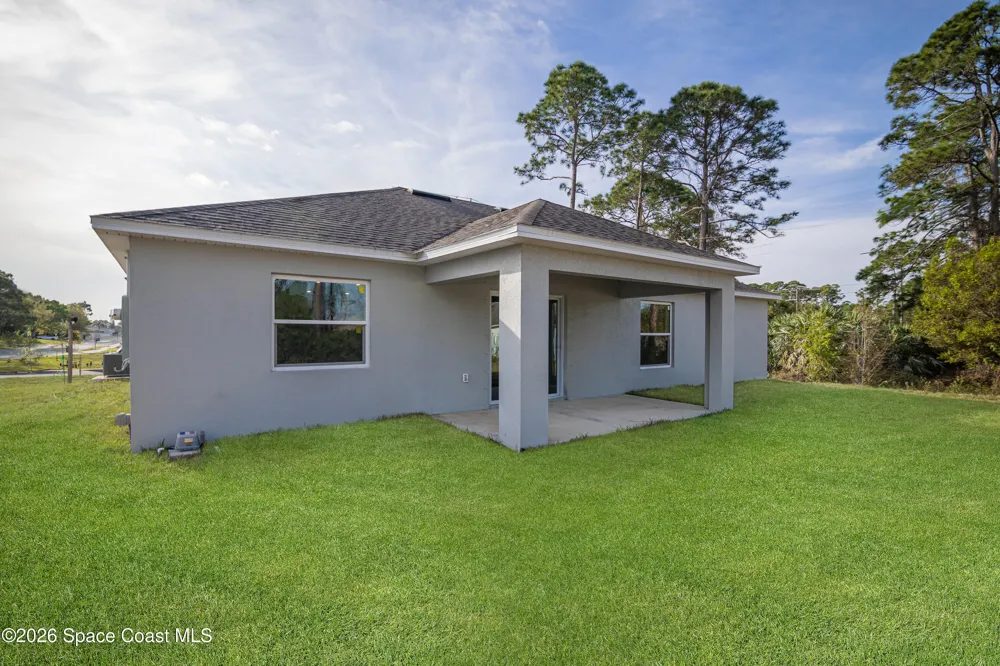 1698 Whittier Street SE Palm Bay, FL 32909