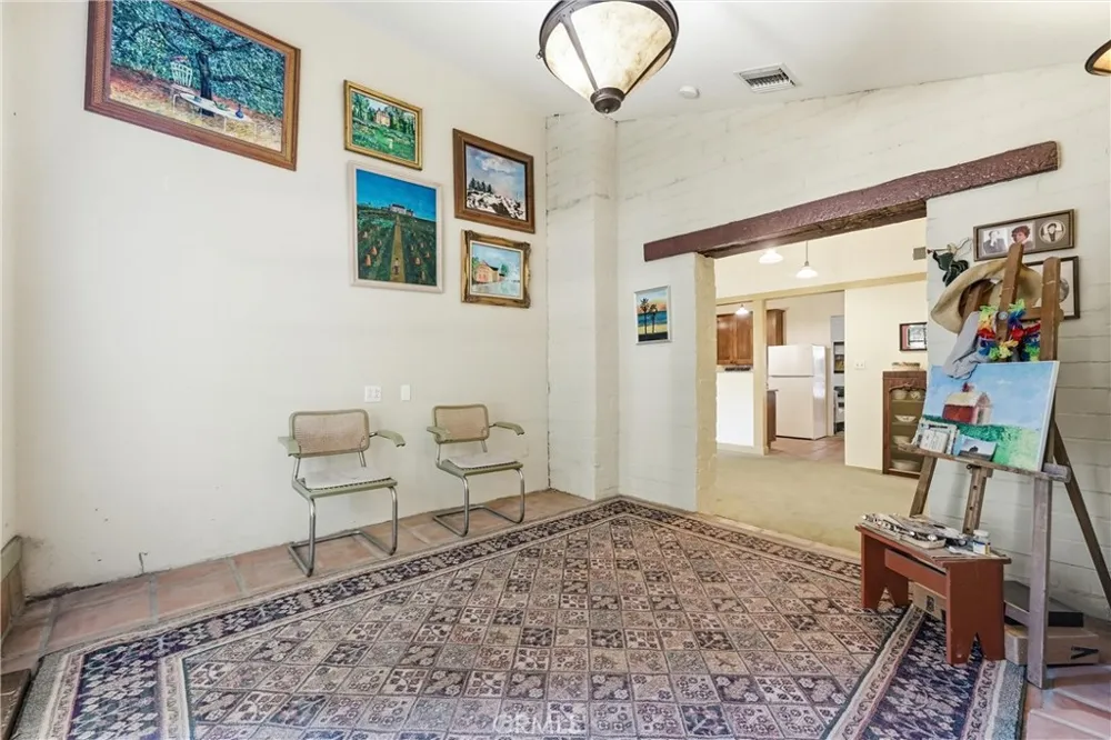 1749 West La Habra Heights, CA 90631
