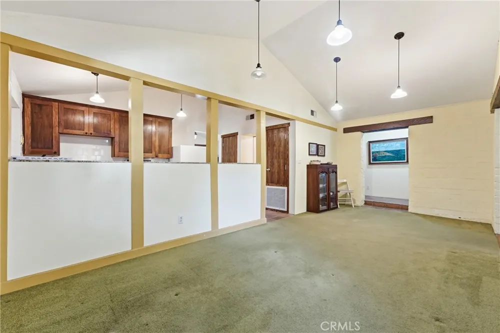 1749 West La Habra Heights, CA 90631