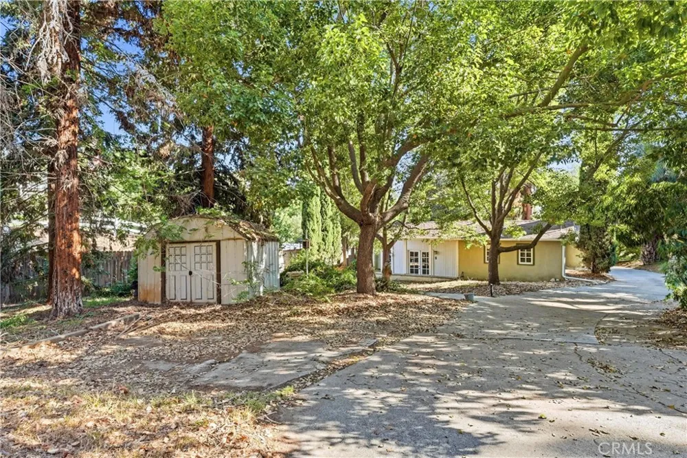 1749 West La Habra Heights, CA 90631